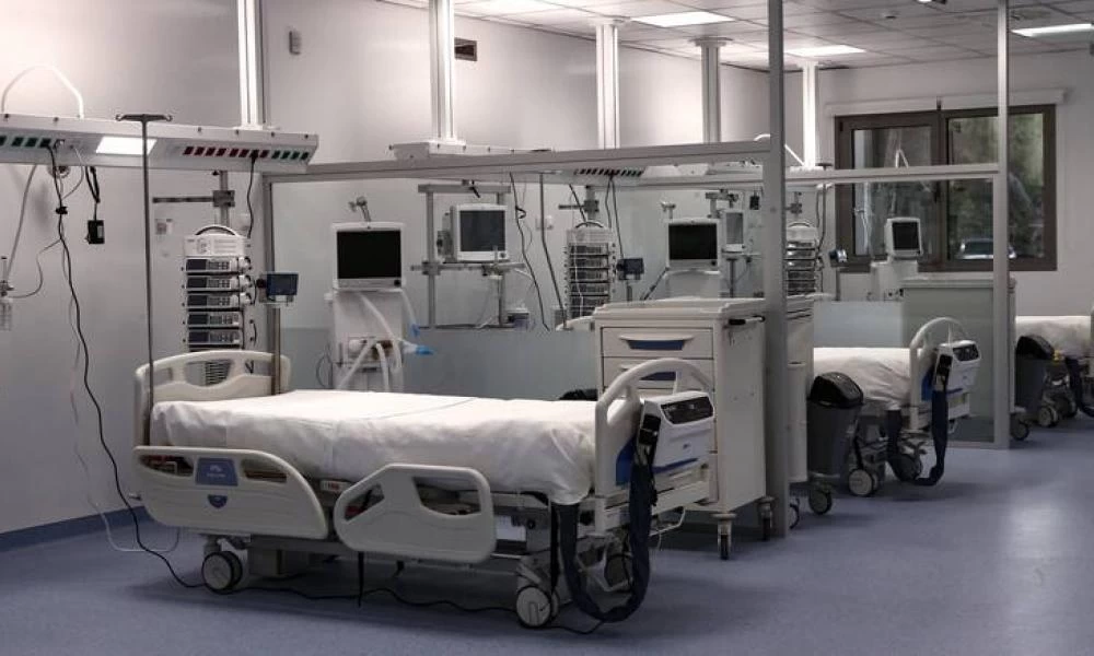 Κορονοϊός: Κατέληξε 37χρονη νοσοκόμα που δεν έβρισκε κρεβάτι σε ΜΕΘ